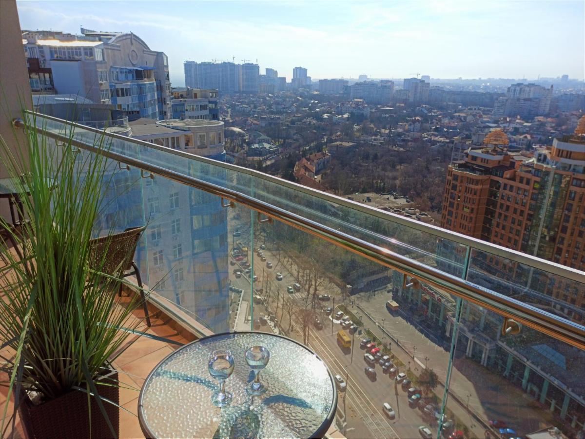Arcadia Stylish Apartment Big Terrace! Oděsa Exteriér fotografie